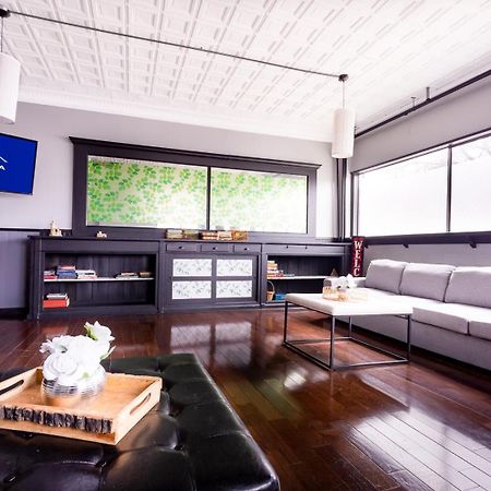 The Pub- 8Br Free Parking, Minutes From Falls & Casino Niagara Falls Exterior foto