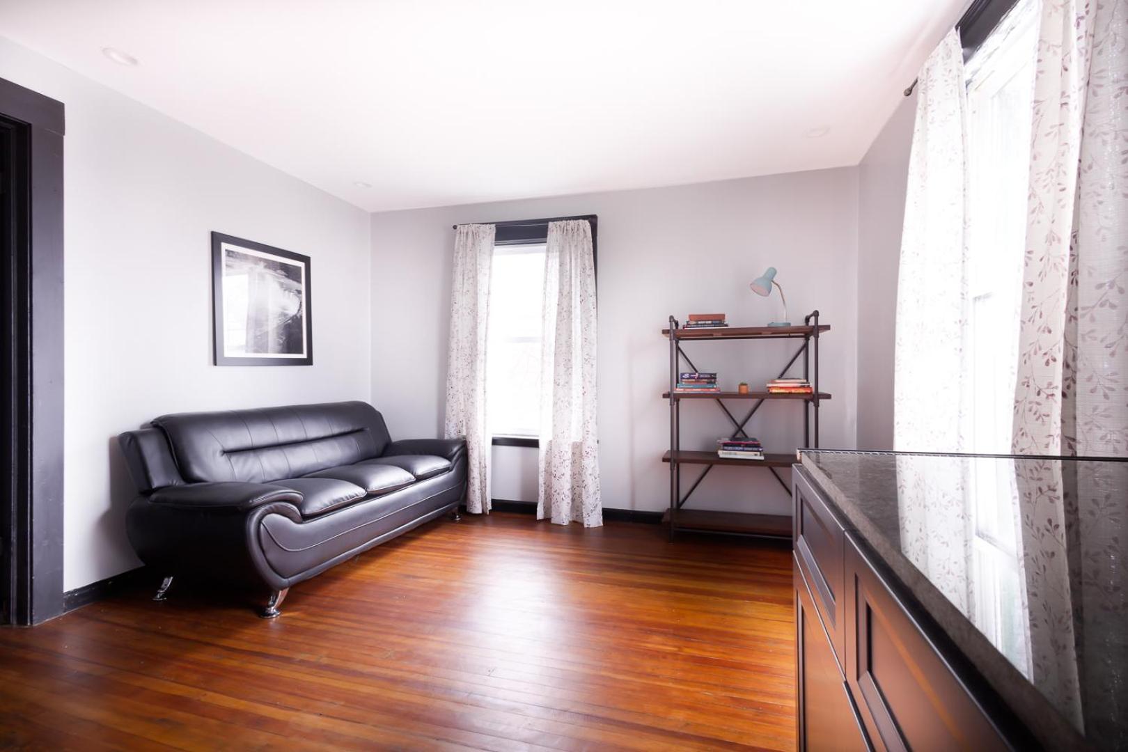 The Pub- 8Br Free Parking, Minutes From Falls & Casino Niagara Falls Exterior foto